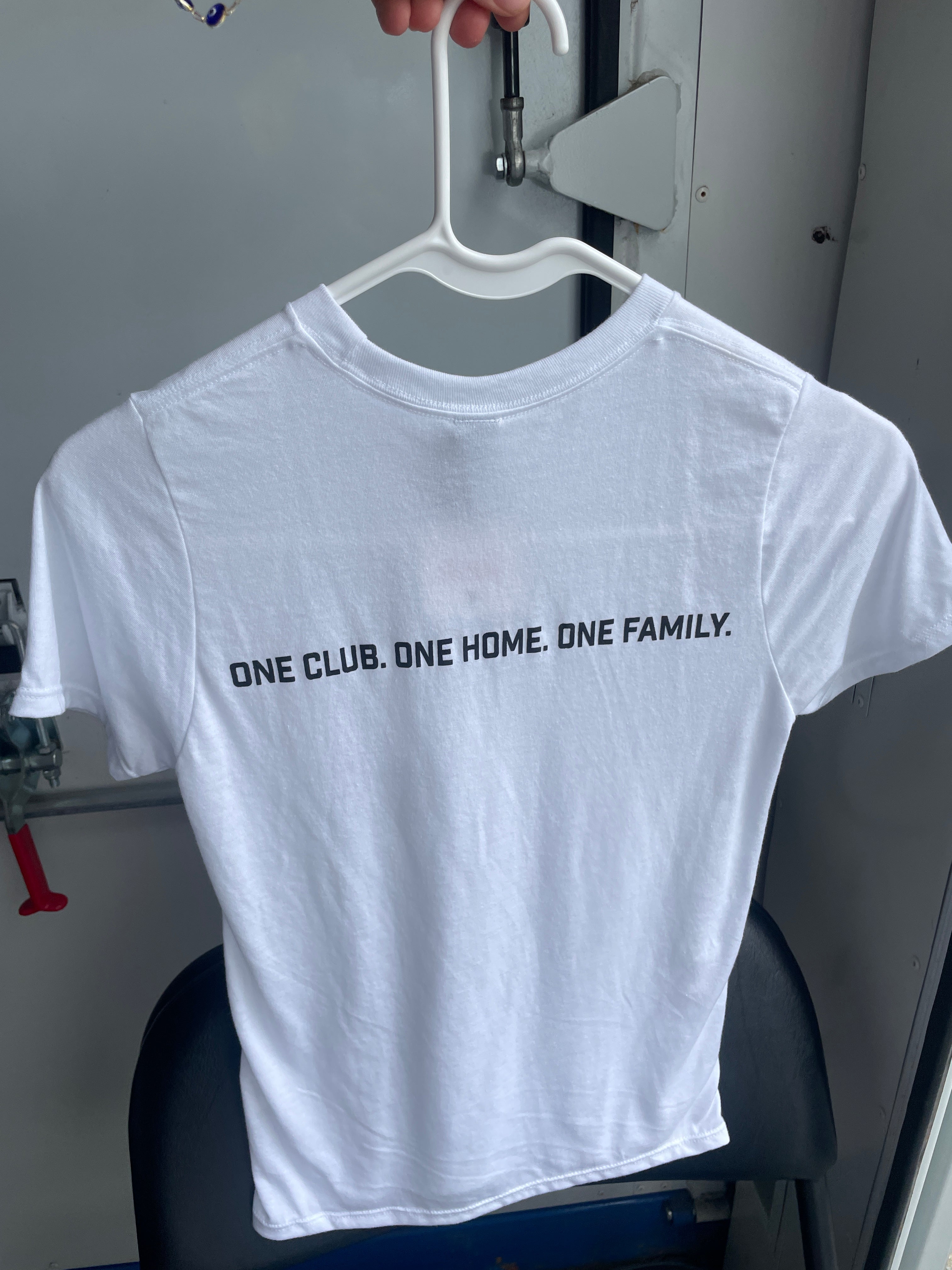 VR/LUFC Stacked - White
